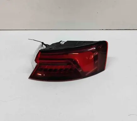 Audi A5 Rear/tail lights 8W6945092J