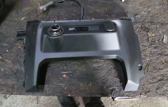 Isuzu D-Max Differential lock switch 