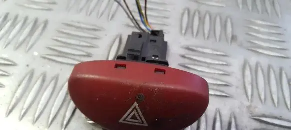 Peugeot 206 Hazard light switch 9643213777