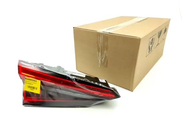 Audi A5 8T 8F Rear/tail lights 8W6945093