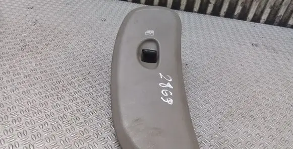 Chrysler Voyager Electric window control switch 746754671