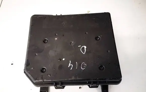 Audi Q7 4L Fuse box cover 4L0035613