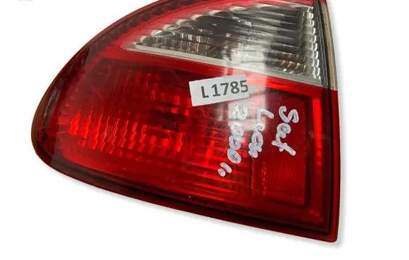 Seat Leon (1M) Rear/tail lights 