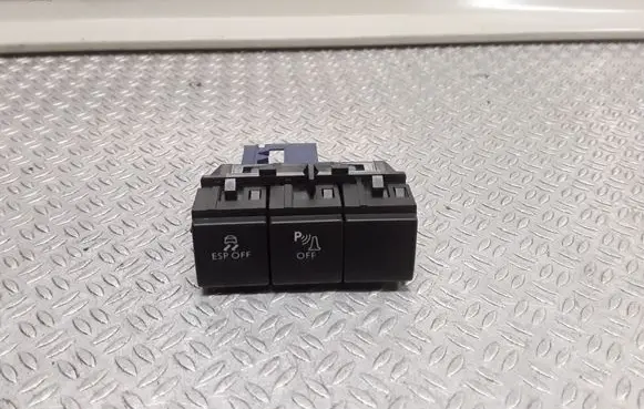 Peugeot 508 ESP (stability program) switch 96661579XT