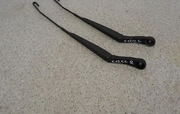 Nissan Micra Front wiper blade arm K12CABRIORAMIONA