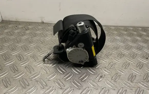 Volvo S60 Middle seatbelt (rear) 39818849