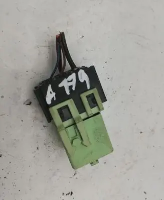 BMW 5 E60 E61 Other relay 61368373700 8373700