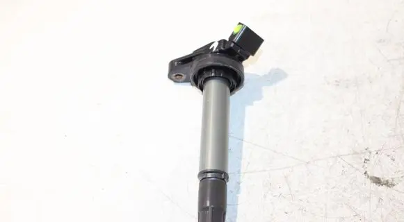 Toyota Auris 150 High voltage ignition coil 10R035444