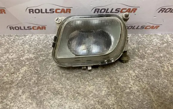 Mercedes-Benz E W210 Front fog light 0305050001 1305233160