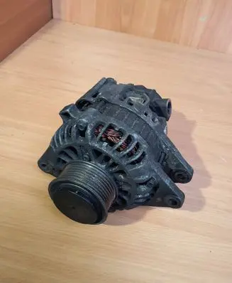 KIA Sorento Generator/alternator 373004A112 8000A62401