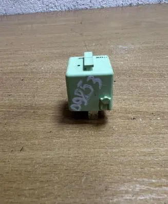 BMW 5 F10 F11 Other relay 61368373 D9853
