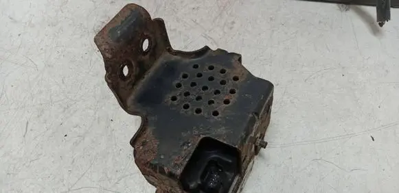 Jeep Cherokee Alarm system siren 2073591 33004969