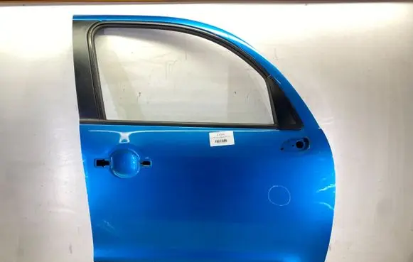 Citroen C3 Picasso Front door