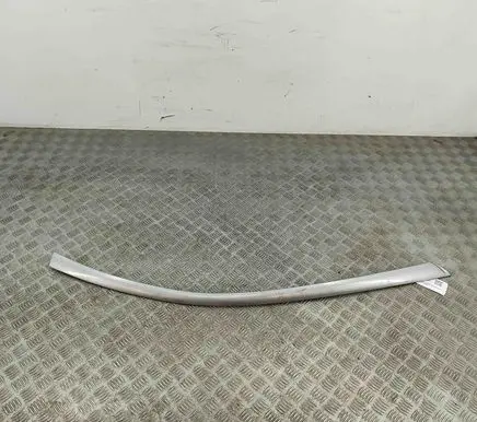 Mitsubishi 3000 GT Windshield trim MB64524173 MB645241