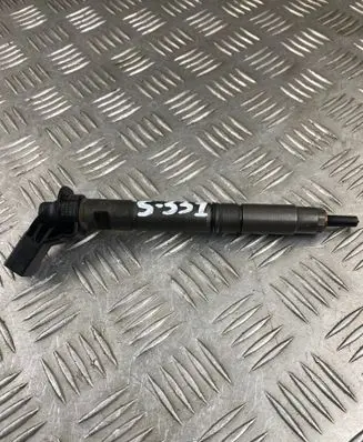 Audi Q5 SQ5 Fuel injector 059130277FB