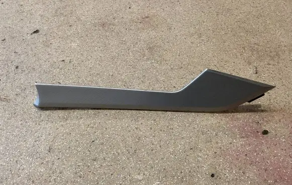 Audi A4 S4 B9 Front door trim bar 8W0867410