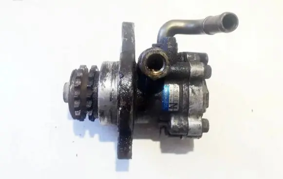 Nissan Almera N16 Power steering pump 5m321n 3z091416
