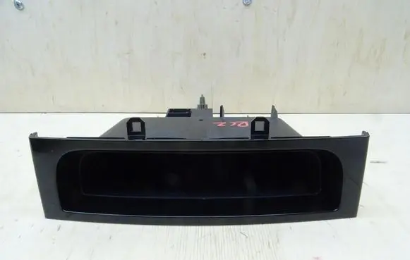 Peugeot RCZ Glove box