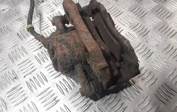 Citroen Xsara Picasso Front brake caliper