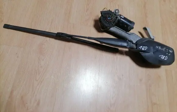 Mercedes-Benz E W210 Front wiper linkage and motor 3391098329 0589911021 0390241420