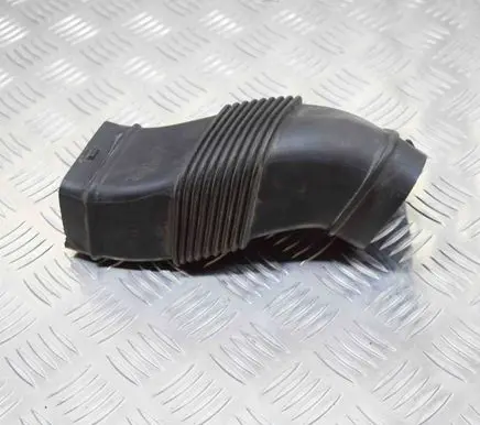 Volvo S60 Air intake duct part 70368440 30671772