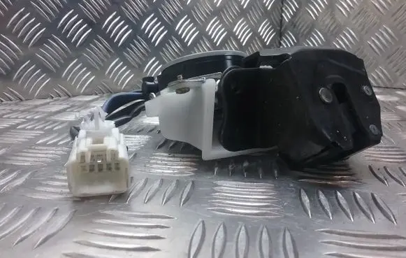 Lexus RX 330 - 350 - 400H Tailgate/trunk/boot lock/catch/latch 441232010080 1638000020