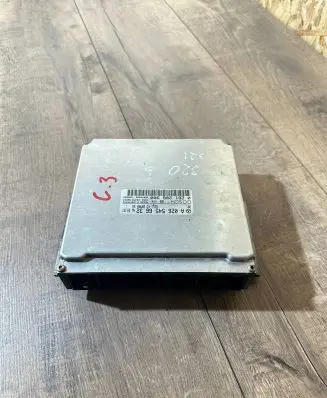 Mercedes-Benz S W220 Engine control unit/module A0265456632 0261206300 26RT0000