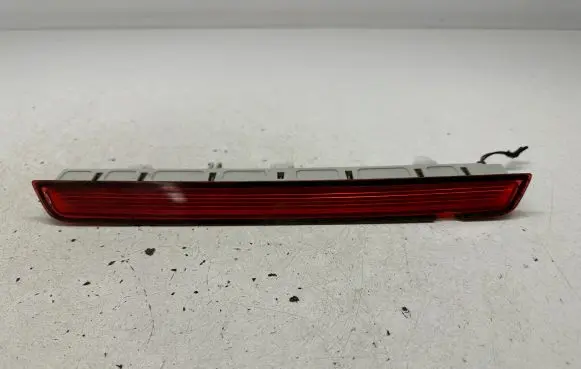 Skoda Superb B6 (3T) Third/center stoplight 3T9945097
