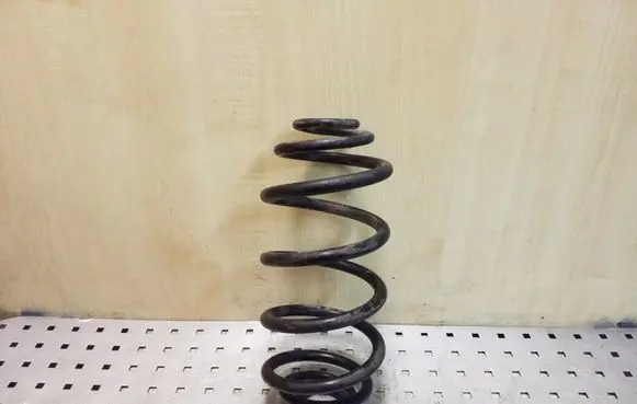 Opel Astra J Rear coil spring