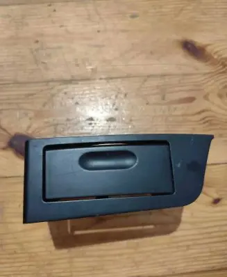 BMW 5 E60 E61 Rear door ashtray 8208234