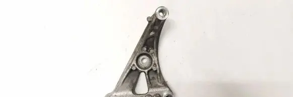 Citroen DS4 Engine mounting bracket v758078180 alsi9cu3