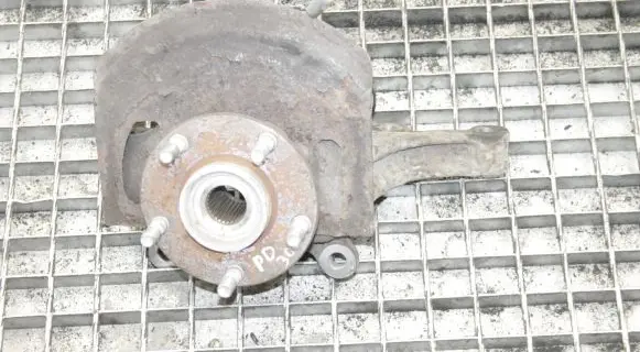 Nissan Qashqai Front wheel hub