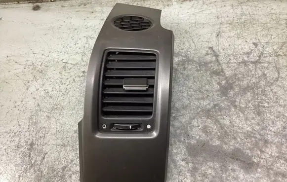 Honda CR-V Dashboard side air vent grill/cover trim 77630SWA 9762M0010 C4624765