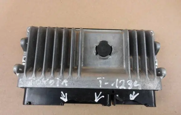 Toyota Corolla E210 E21 Engine control unit/module 896610ZS10