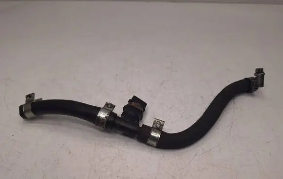BMW 3 E90 E91 Fuel line/pipe/hose 13537801660 13537789775