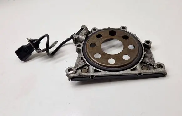 BMW 5 E60 E61 Crankshaft position sensor 7787237 0281002477