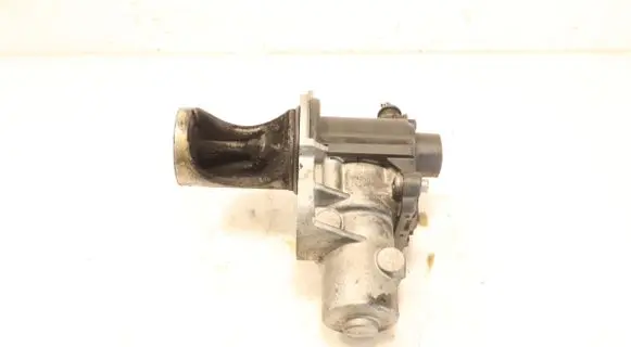 Audi A4 S4 B7 8E 8H EGR valve