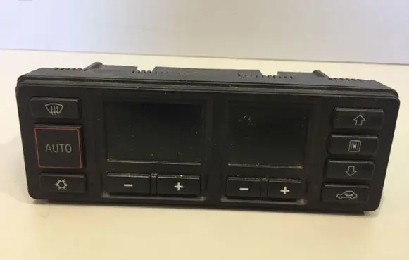Audi A4 S4 B5 8D Climate control unit 5HB00760804