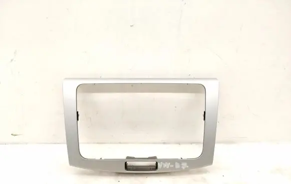 Volkswagen PASSAT B7 Radio/GPS head unit trim 3AA858069F
