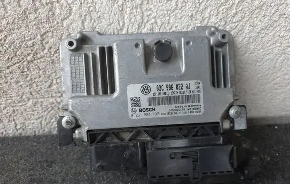 Volkswagen PASSAT B6 Engine control unit/module ECU 03C906022AJ