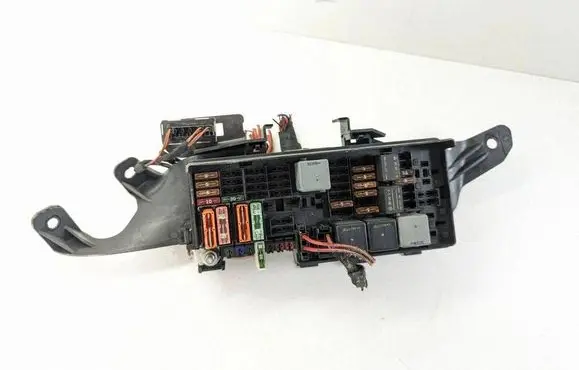 Mercedes-Benz GL X164 Fuse module A1645400572 5072426 2519305