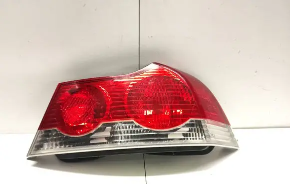 Volvo C70 Tailgate rear/tail lights