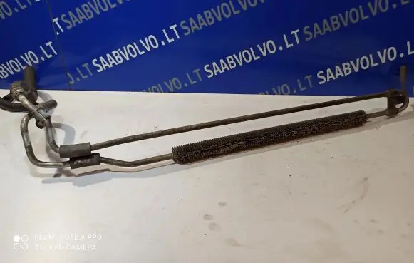 Volvo V70 Power steering radiator 31302547