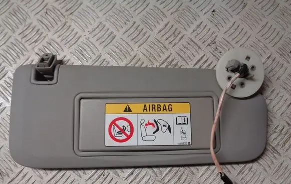 Opel Astra K Sun visor