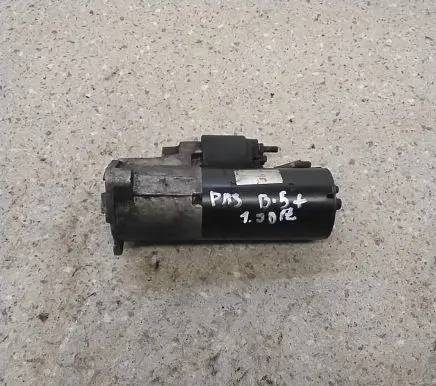 Volkswagen PASSAT B5.5 Starter motor 0986020370