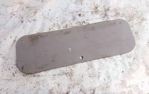 Nissan X-Trail T30 Other trunk/boot trim element 