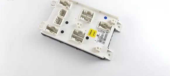 Dodge Challenger Comfort/convenience module 68309502AB P68309502AB 68309503AB