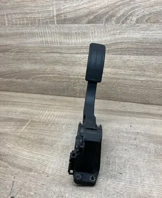 Volkswagen Lupo Accelerator throttle pedal 6N1723503G 0280752209