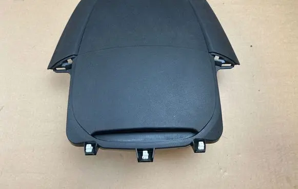 Opel Combo E Glove box 9816562177