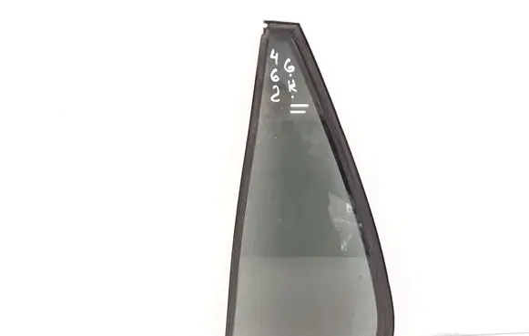 Mitsubishi Lancer Rear vent window glass 43R007953 DOT20 M2L3